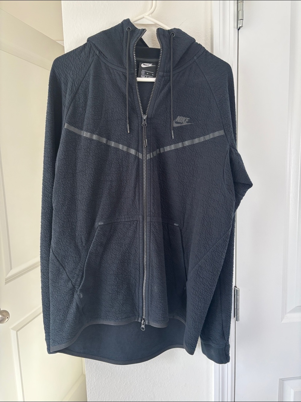 Nike Black Textured Full-Zip Hooded Jacket